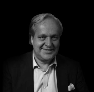 Erik Robert Hartmann